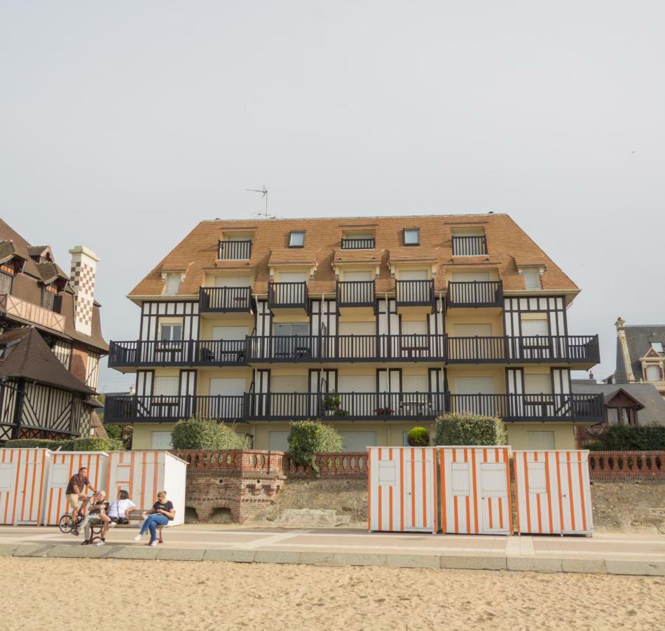 Joli Studio Avec Vue Panoramique Sur La Mer ウルガット エクステリア 写真